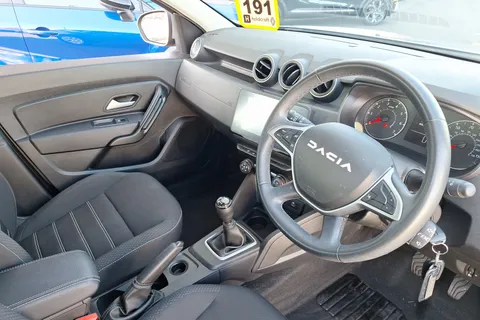 BK23OYG Dacia Duster 1.3 TCe 130 Expression 5dr Thumbnail #13