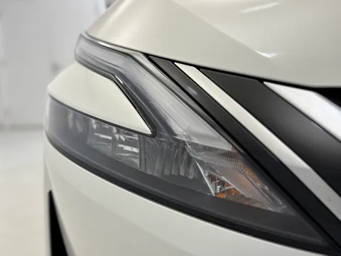 DS72MUO Nissan Qashqai 1.3 DiG-T MH Acenta Premium 5dr Thumbnail #31
