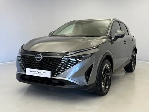 DL74FGA Nissan Qashqai 1.3 DiG-T MH N-Connecta [Glass Roof] 5dr Thumbnail #6