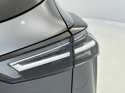 DL74FGA Nissan Qashqai 1.3 DiG-T MH N-Connecta [Glass Roof] 5dr Thumbnail #34