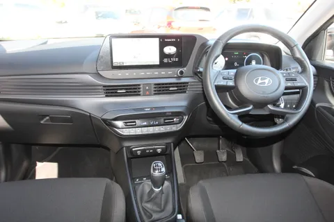 EA25YXL Hyundai i20 1.0T GDi Premium 5dr Thumbnail #12