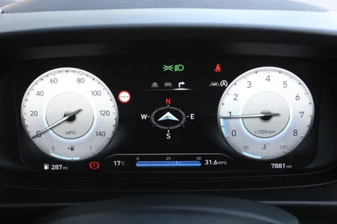 EA25YXL Hyundai i20 1.0T GDi Premium 5dr Thumbnail #18