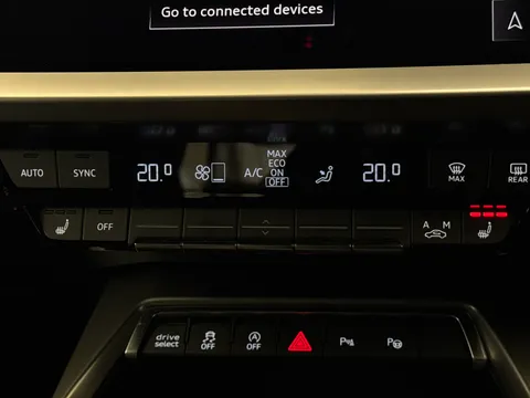 KE70UWA Audi A3 30 TFSI S Line 5dr S Tronic [Comfort+Sound] Thumbnail #26