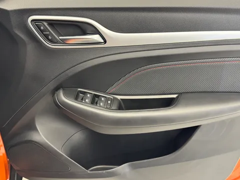 DW23FXM Mg Motor Uk Zs 1.0T GDi Exclusive 5dr Thumbnail #17