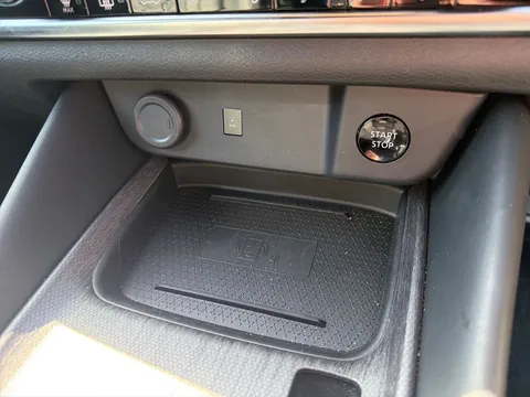 OW25YSN Nissan Qashqai 1.5 E-Power Tekna 5dr Auto Thumbnail #26