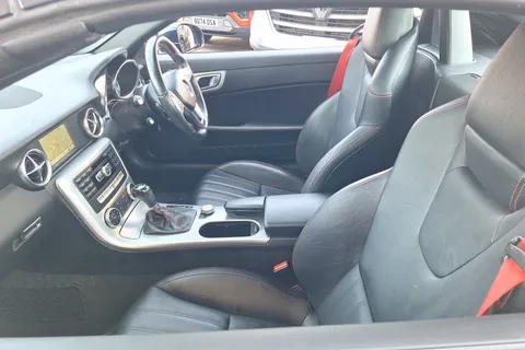 MV65OGF Mercedes-Benz Slk SLK 250 CDI AMG Sport 2dr Tip Auto Thumbnail #10