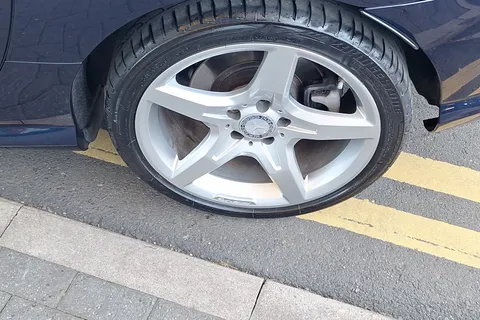 MV65OGF Mercedes-Benz Slk SLK 250 CDI AMG Sport 2dr Tip Auto Thumbnail #24