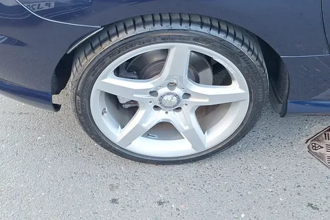 MV65OGF Mercedes-Benz Slk SLK 250 CDI AMG Sport 2dr Tip Auto Thumbnail #31