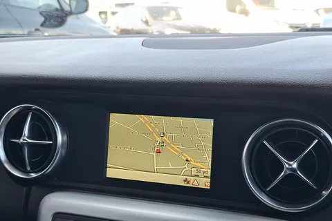 MV65OGF Mercedes-Benz Slk SLK 250 CDI AMG Sport 2dr Tip Auto Thumbnail #36