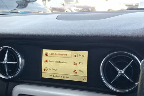 MV65OGF Mercedes-Benz Slk SLK 250 CDI AMG Sport 2dr Tip Auto Thumbnail #37