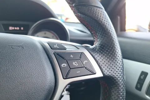 MV65OGF Mercedes-Benz Slk SLK 250 CDI AMG Sport 2dr Tip Auto Thumbnail #41