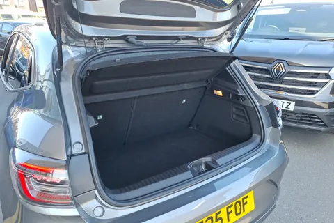 HT25FOF Renault Clio 1.0 TCe 90 Esprit Alpine 5dr Thumbnail #18