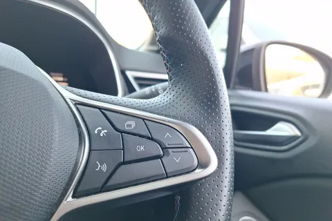 HT25FOF Renault Clio 1.0 TCe 90 Esprit Alpine 5dr Thumbnail #30