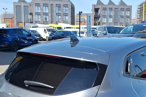 HT25FOF Renault Clio 1.0 TCe 90 Esprit Alpine 5dr Thumbnail #38