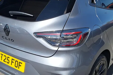 HT25FOF Renault Clio 1.0 TCe 90 Esprit Alpine 5dr Thumbnail #40