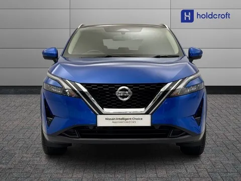 DN72OUM Nissan Qashqai 1.3 DiG-T MH 158 N-Connecta 5dr Xtronic Thumbnail #2