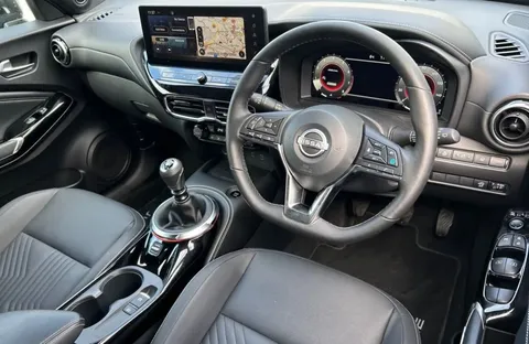 DW25VRU Nissan Juke 1.0 DiG-T Tekna 5dr Thumbnail #22