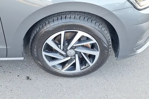 PJ20JVG Volkswagen Golf SV 1.5 TSI EVO 130 Match 5dr Thumbnail #5