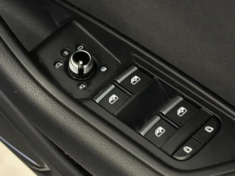 DS23HWX Audi A5 45 TFSI 265 Quattro Black Edition 5dr S Tronic Thumbnail #19