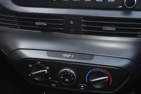 DG75AXF Hyundai i20 1.0T GDi Advance [Nav] 5dr Thumbnail #23