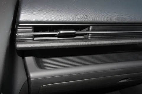 EN74VDX Hyundai Kona 1.6 Hybrid 129 Ultimate 5dr DCT Thumbnail #9