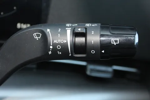 EN74VDX Hyundai Kona 1.6 Hybrid 129 Ultimate 5dr DCT Thumbnail #25