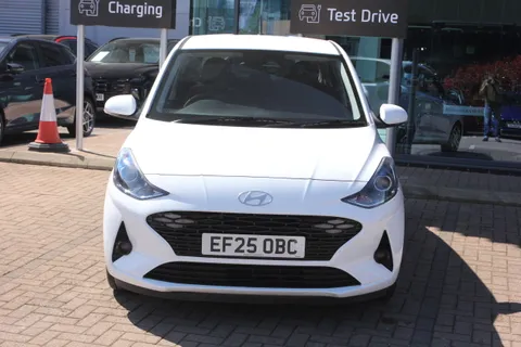 EF25OBC Hyundai i10 1.0 [63] Premium 5dr Auto [Nav] Thumbnail #3