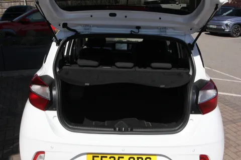 EF25OBC Hyundai i10 1.0 [63] Premium 5dr Auto [Nav] Thumbnail #14