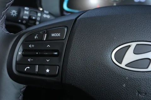 EF25OBC Hyundai i10 1.0 [63] Premium 5dr Auto [Nav] Thumbnail #19