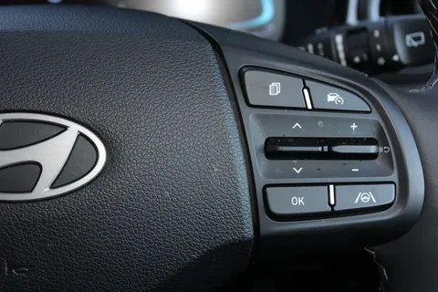 EF25OBC Hyundai i10 1.0 [63] Premium 5dr Auto [Nav] Thumbnail #20