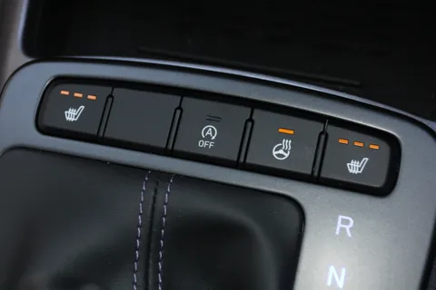 EF25OBC Hyundai i10 1.0 [63] Premium 5dr Auto [Nav] Thumbnail #24