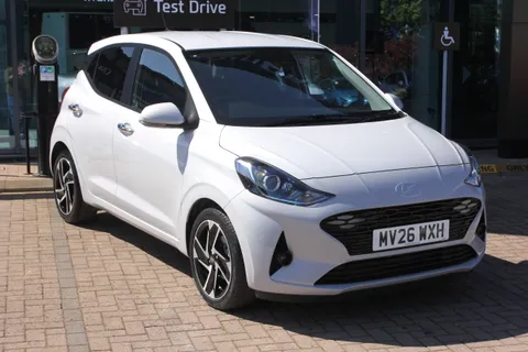 MV26WXH Hyundai i10 1.2 [79] Premium 5dr Auto [Nav] Thumbnail #2