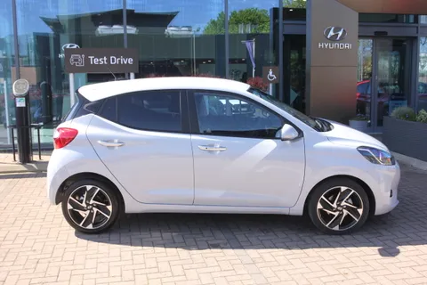MV26WXH Hyundai i10 1.2 [79] Premium 5dr Auto [Nav] Thumbnail #7