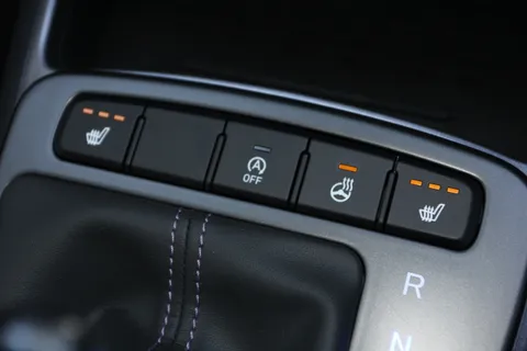 MV26WXH Hyundai i10 1.2 [79] Premium 5dr Auto [Nav] Thumbnail #24