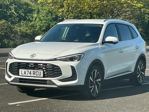 LA74RCU Mg Motor Uk Zs 1.5 Hybrid+ Trophy 5dr Auto Thumbnail #4