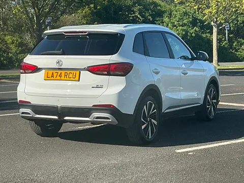 LA74RCU Mg Motor Uk Zs 1.5 Hybrid+ Trophy 5dr Auto Thumbnail #14
