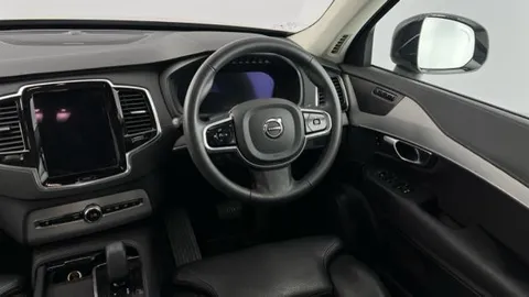 DL72WMK Volvo XC90 2.0 B5P [250] Plus Dark 5dr AWD Geartronic Thumbnail #5