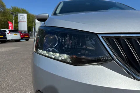 GD18LCG Škoda Fabia 1.0 TSI SE L 5dr Thumbnail #32