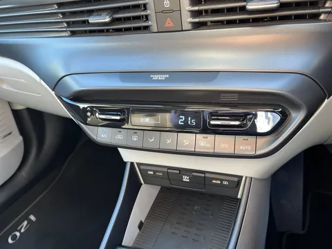 KF72VNS Hyundai i20 1.0T GDi 48V MHD Ultimate 5dr Thumbnail #27