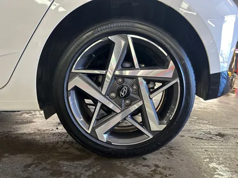 EA25YHX Hyundai i20 1.0T GDi Premium 5dr DCT Thumbnail #5