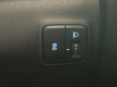 EN25AJX Hyundai i10 1.0 [63] Premium 5dr Auto [Nav] Thumbnail #23