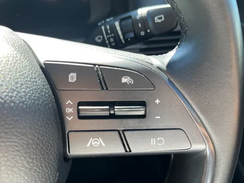 PJ22JUC Hyundai i20 1.0T GDi 48V MHD SE Connect 5dr Thumbnail #21