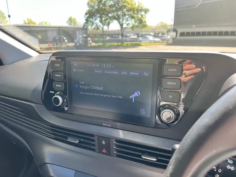 PJ22JUC Hyundai i20 1.0T GDi 48V MHD SE Connect 5dr Thumbnail #27