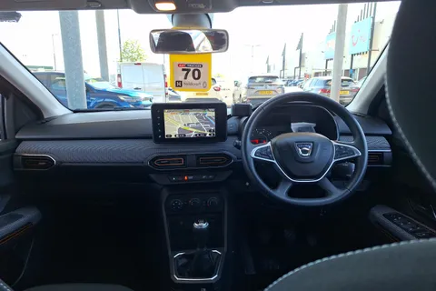 BP71CWR Dacia Sandero Stepway 1.0 TCe Comfort 5dr Thumbnail #4