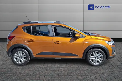 BP71CWR Dacia Sandero Stepway 1.0 TCe Comfort 5dr Thumbnail #6