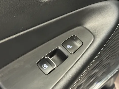 16 of 44 for HYUNDAI SANTA FE 1.6 TGDi Hybrid Ultimate 5dr 4WD Auto