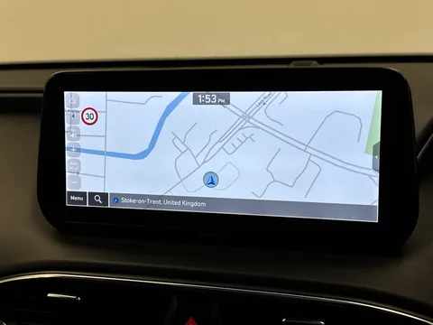 28 of 44 for HYUNDAI SANTA FE 1.6 TGDi Hybrid Ultimate 5dr 4WD Auto