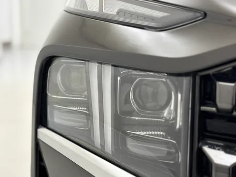 39 of 44 for HYUNDAI SANTA FE 1.6 TGDi Hybrid Ultimate 5dr 4WD Auto