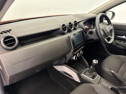 DL22GJV Dacia Duster 1.5 Blue dCi Prestige 5dr 4X4 Thumbnail #11