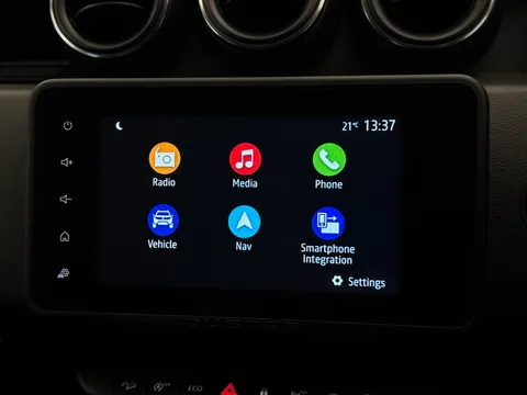 DL22GJV Dacia Duster 1.5 Blue dCi Prestige 5dr 4X4 Thumbnail #23